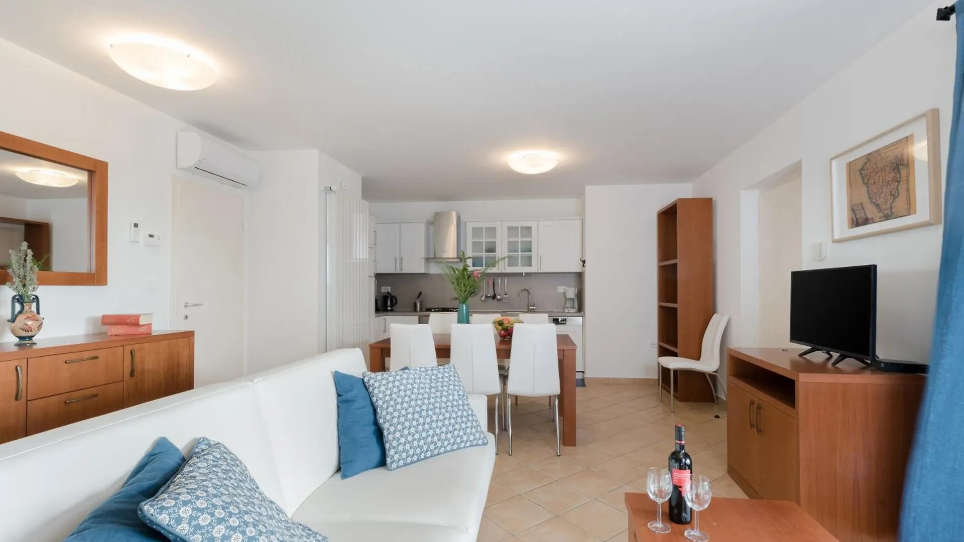 Modern Apartment In Ripenda Kras With Shared Pool